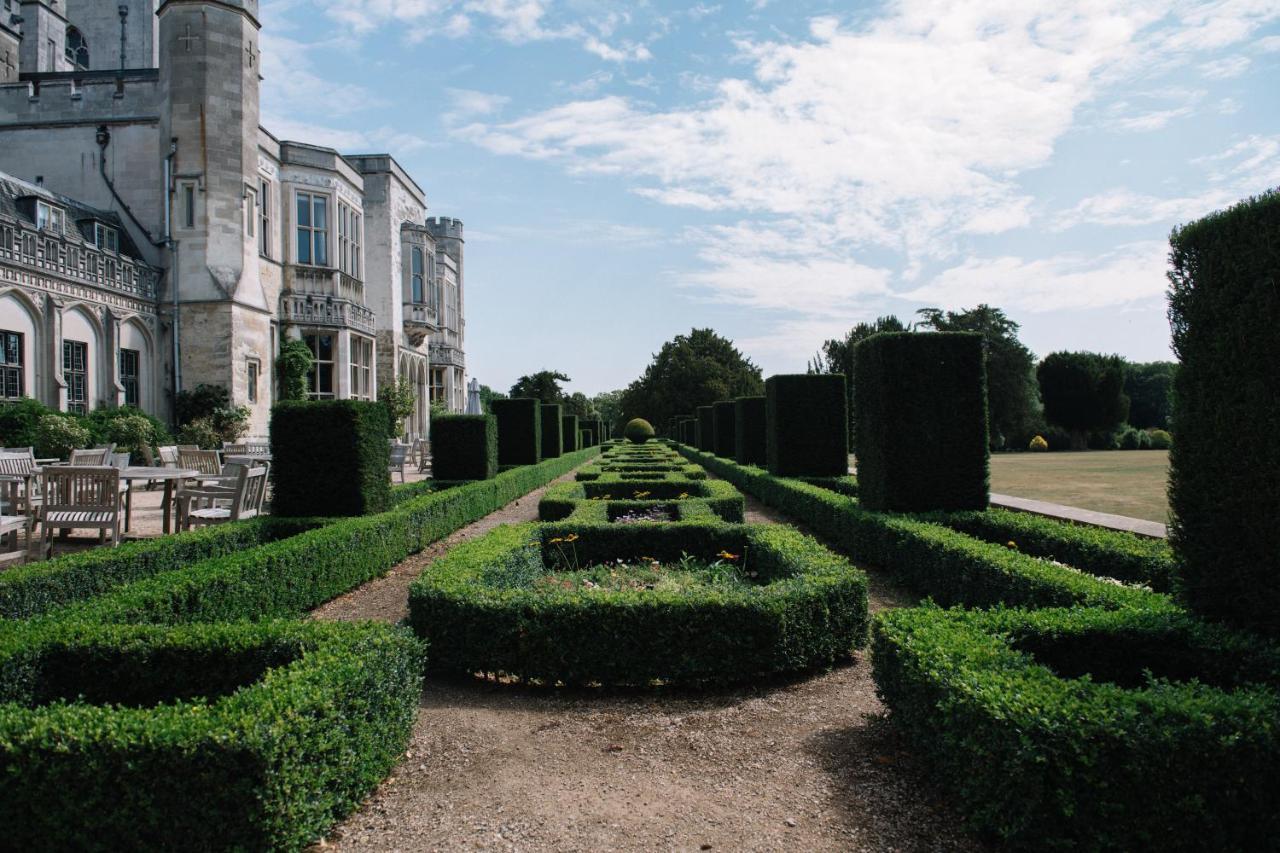 מלון ברקהאמסטד Ashridge House מראה חיצוני תמונה
